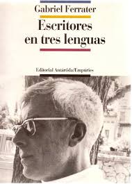 Escritores en tres lenguas