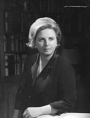 Elena Quiroga